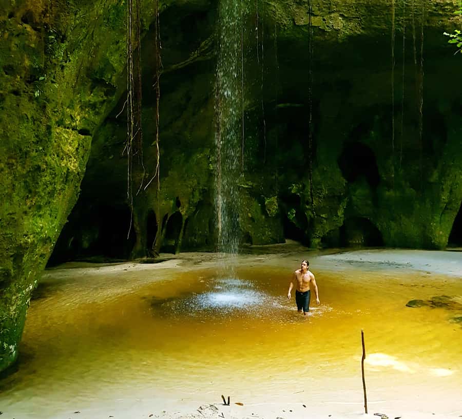 From Manaus: Presidente Figueiredo Waterfalls Daytrip - Gruta do Refugio and its water-filled passage