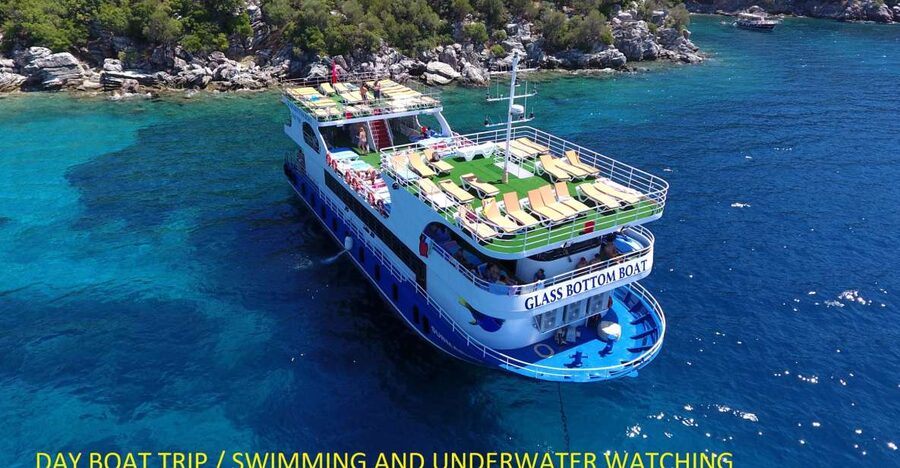 From Marmaris: Day Trip by Glass Bottom Semi Submarine - A comfortable boat for a long day