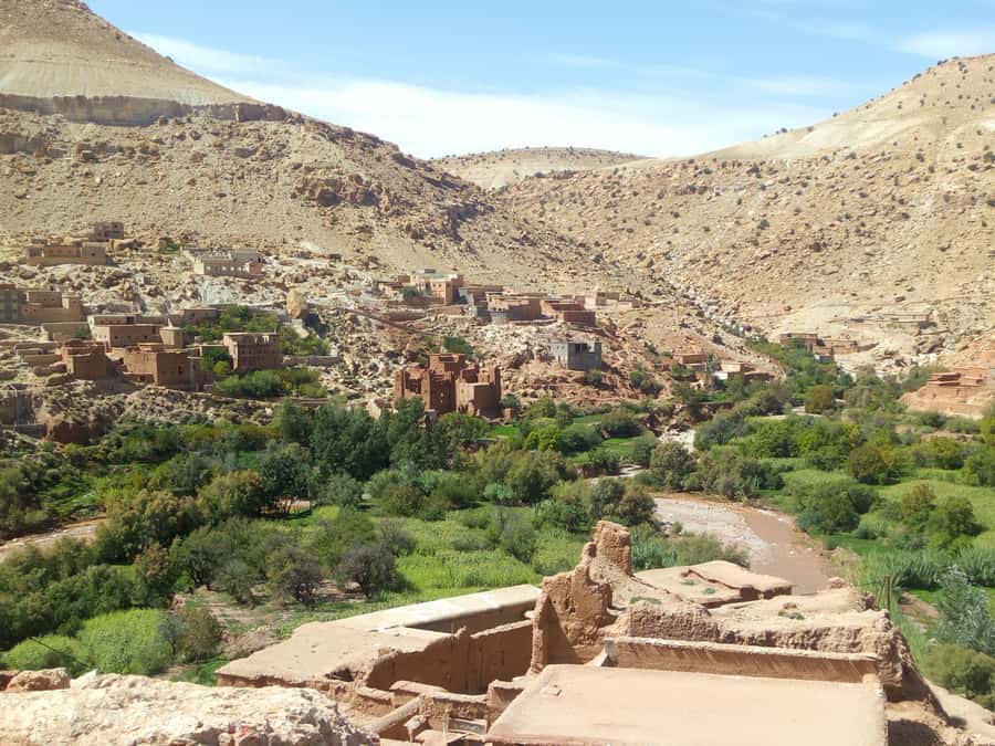 From Marrakech: Ait Benhaddou and Atlas Mountains Day Trip - Arriving at Ait Benhaddou