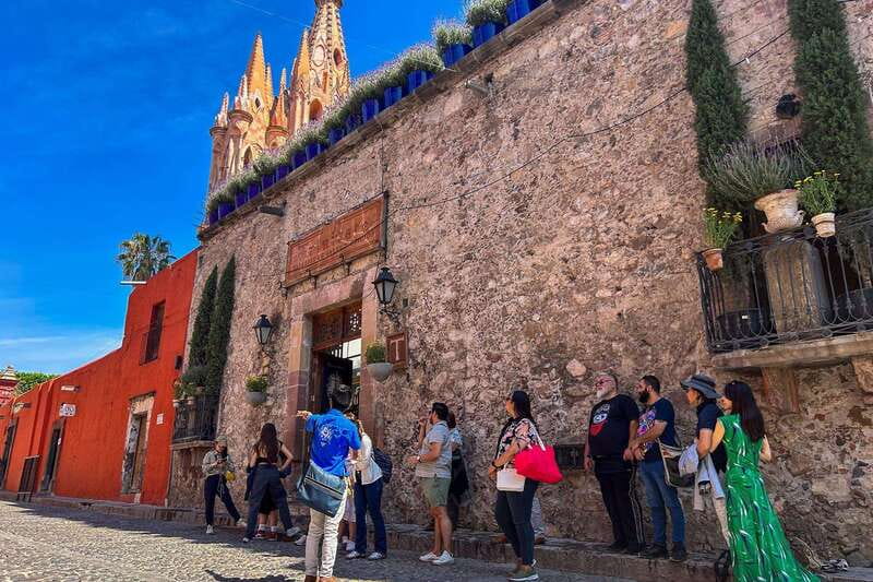 From Mexico City: San Miguel de Allende Day Trip - The 5:30 AM start and the long ride south