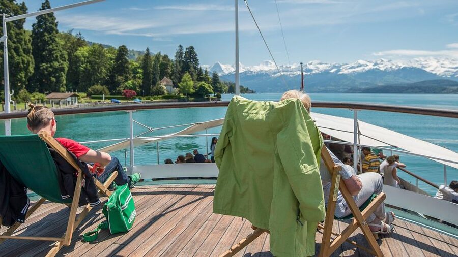 From Milan: Interlaken & Swiss Alps Day Trip - The return through Switzerland and Italy