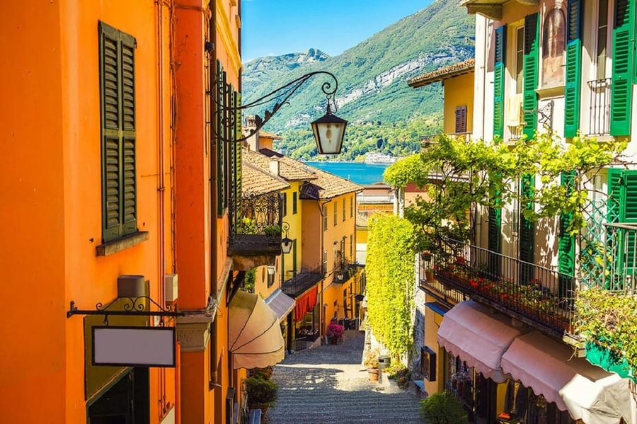 From Milan: Lake Como and Bellagio Day Trip with Cruise - From Milan Centrale to the shores of Lake Como