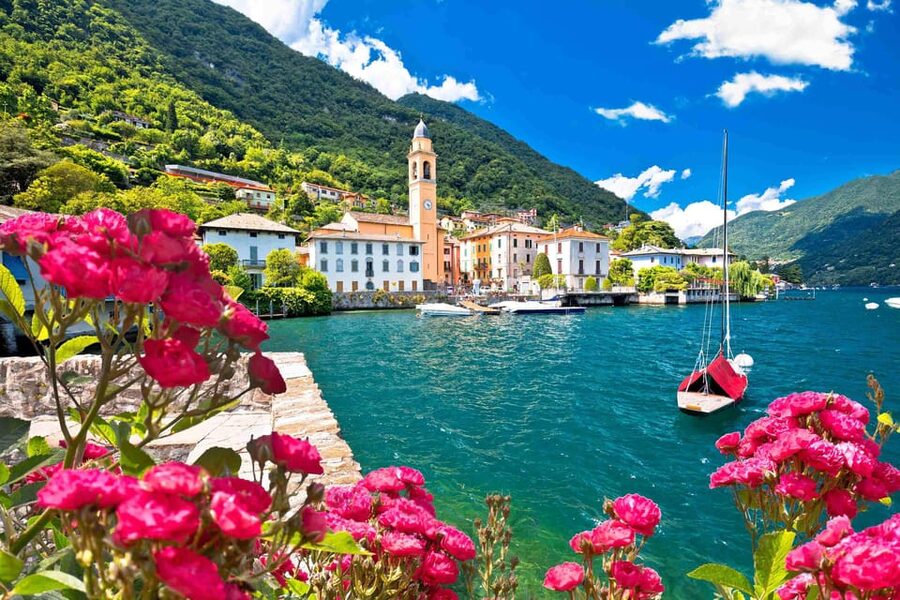 From Milan: Lake Como and Bellagio Day Trip with Cruise - A short ferry ride into Bellagio