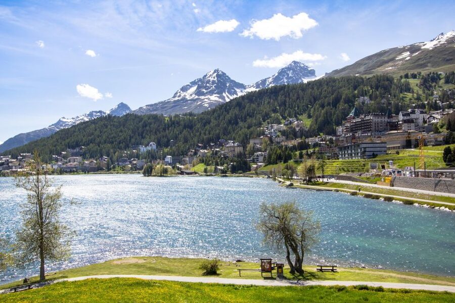 From Milan: St Moritz & Alps Day Trip with Bernina Red Train - Meeting at Porta Garibaldi before the early start