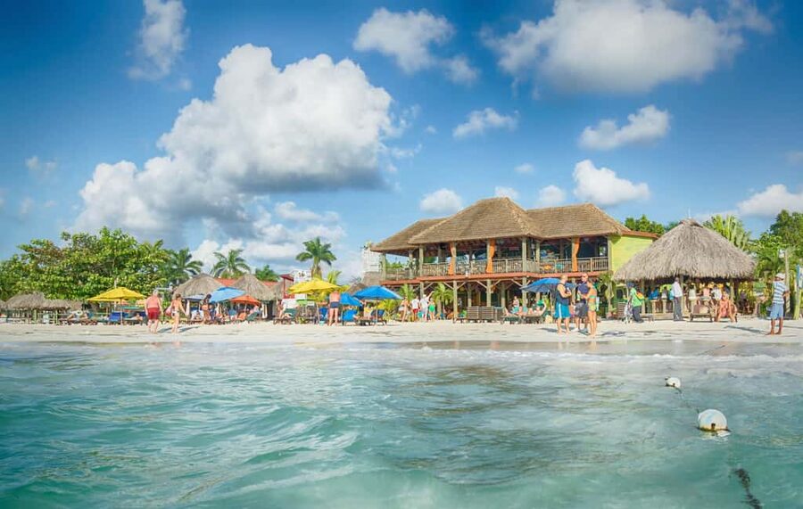 From Montego Bay: Negril Beach & Rick's Cafe Sunset Day Trip - Seven Mile Beach and the Margaritaville Stop
