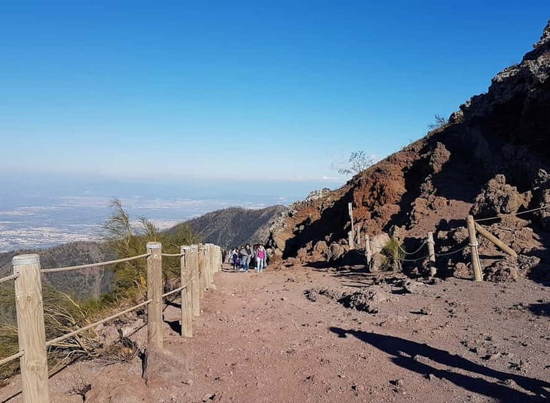 From Naples: Day Trip to Mount Vesuvius - What the National Park guide adds