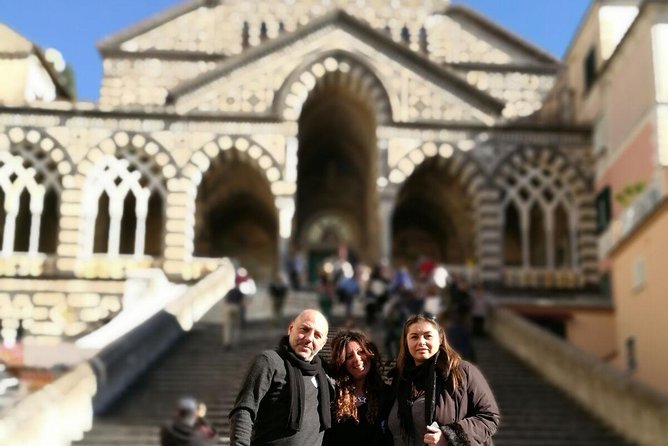 From Naples: Ravello & Amalfi Coast in Small Group - Lunch is useful, but the view is not promised