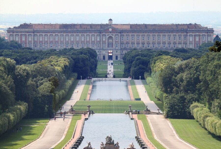 From Naples: Royal Palace of Caserta Half-Day Trip - Reading the royal apartments at your own pace