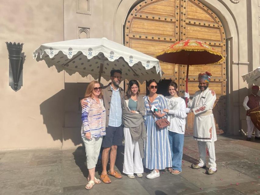 From New Delhi: Jaipur Private Day Trip with Guide - Key points to know before booking
