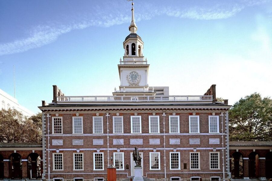 From New York City: Philadelphia & Amish Community Day Trip - The early ride from New York City