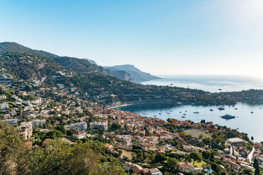 From Nice: Eze, Monaco, & Monte-Carlo Half-Day Trip - The coastal views between Nice and Eze