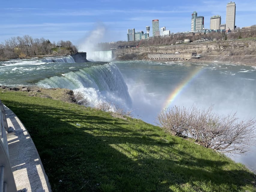 From NYC: Guided Niagara Falls Full-Day Trip - Cave of the Winds and getting properly wet