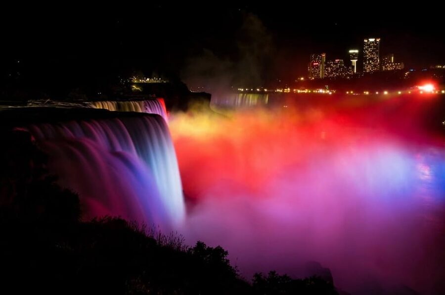 From NYC: Niagara Falls, Washington DC and Boston 4-Day Trip - Four big stops, one very full schedule