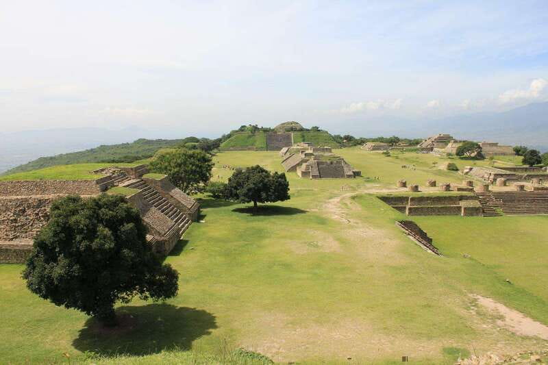 From Oaxaca: Monte Alban, Alebrijes & Black Clay Day Trip - How the guide shapes the day