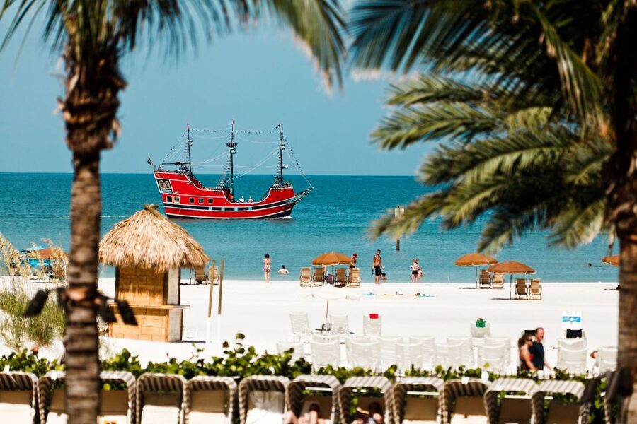 From Orlando: Day Trip to Clearwater Beach with Options - The long ride from Orlando to the Gulf