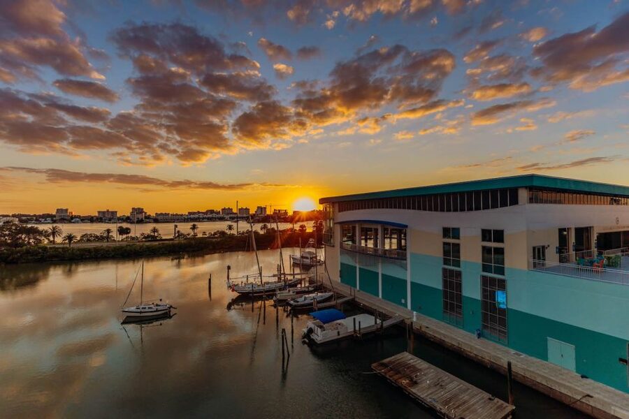 From Orlando: Day Trip to Clearwater Beach with Options - Deep-sea fishing 10 miles offshore