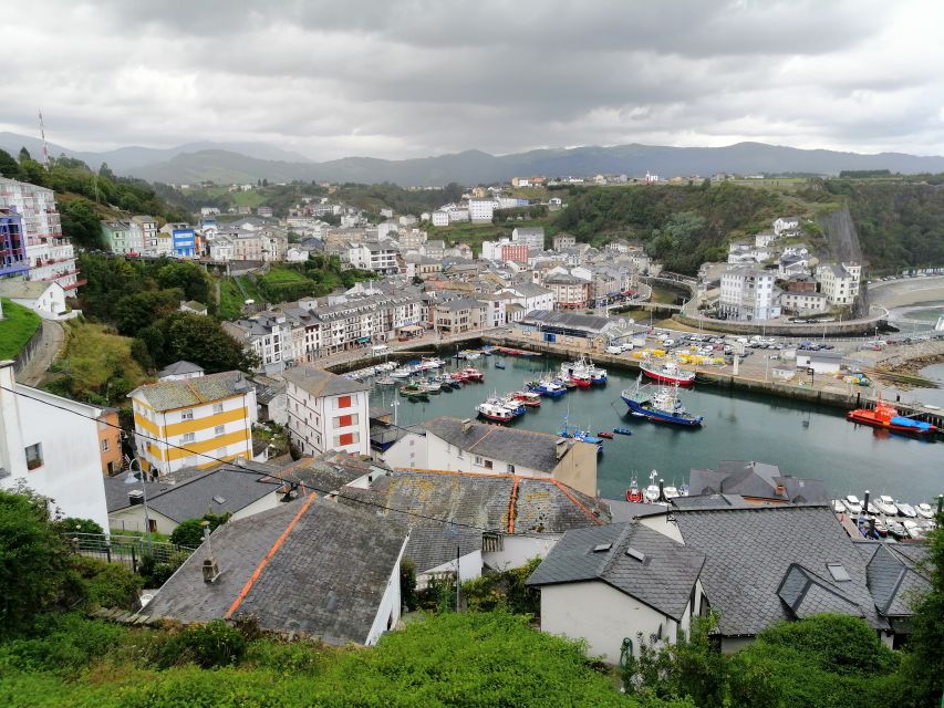 From Oviedo: Luarca, Cudillero and Avilés Day Trip - Luarca, where mountains meet the sea