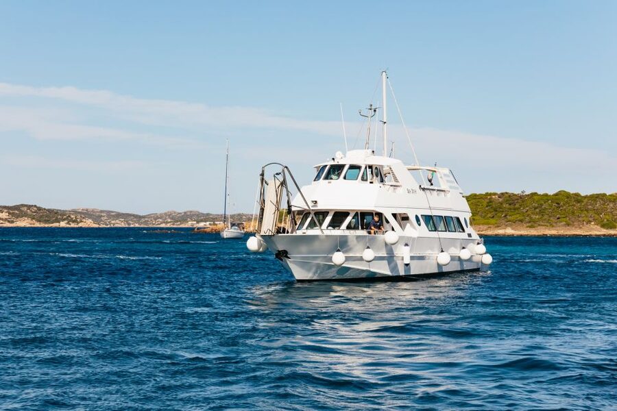 From Palau: La Maddalena Islands Full-Day Trip by Boat - Choose your final stop carefully