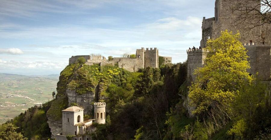 From Palermo: Erice and Marsala Day Trip with Lunch - Erice, a medieval town on the mountain