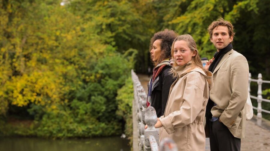 From Paris: Day Trip to Bruges with Optional Seasonal Cruise - Groeningemuseum, chocolate, and lace
