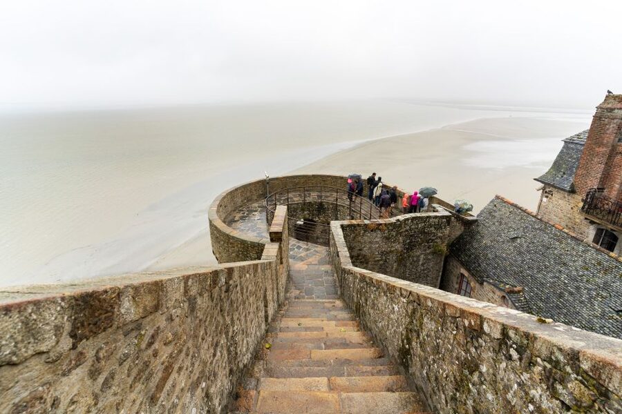 From Paris: Mont Saint Michel Day Trip with a Guide - Four hours for food, lanes, and views