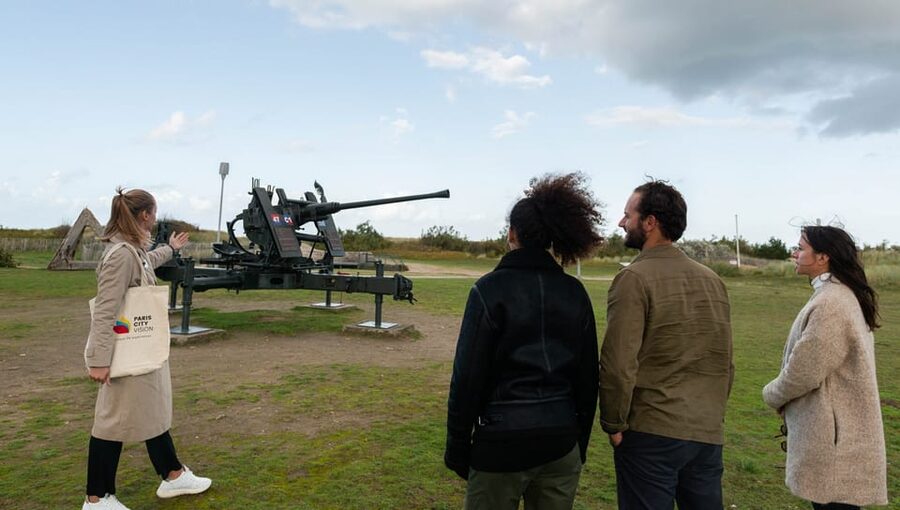 From Paris: Normandy D-Day Beaches Day Trip with Lunch - Who should book this experience?