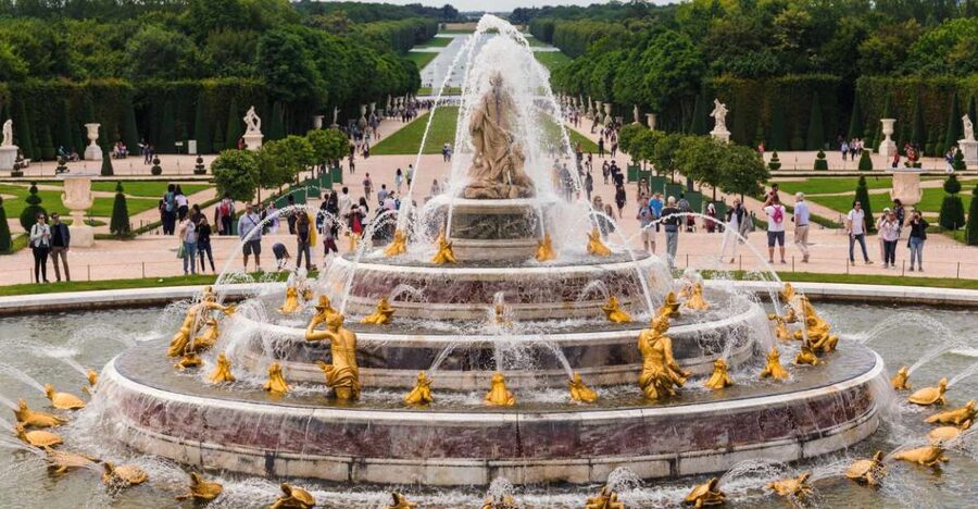 From Paris: Versailles Palace and Gardens Guided Day Trip - Entering the Palace of Versailles