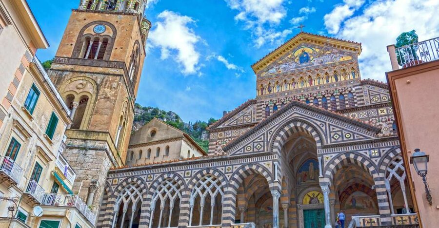 From Pompei: Amalfi Coast Day Trip with Limoncello Tasting - Positano is for the postcard view