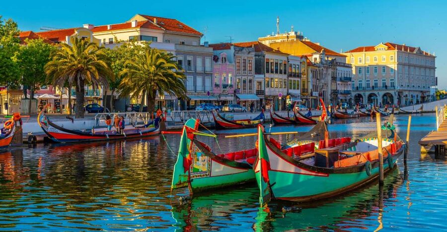 From Porto: Aveiro Private Guided Day Trip - Why Aveiro makes a good break from Porto