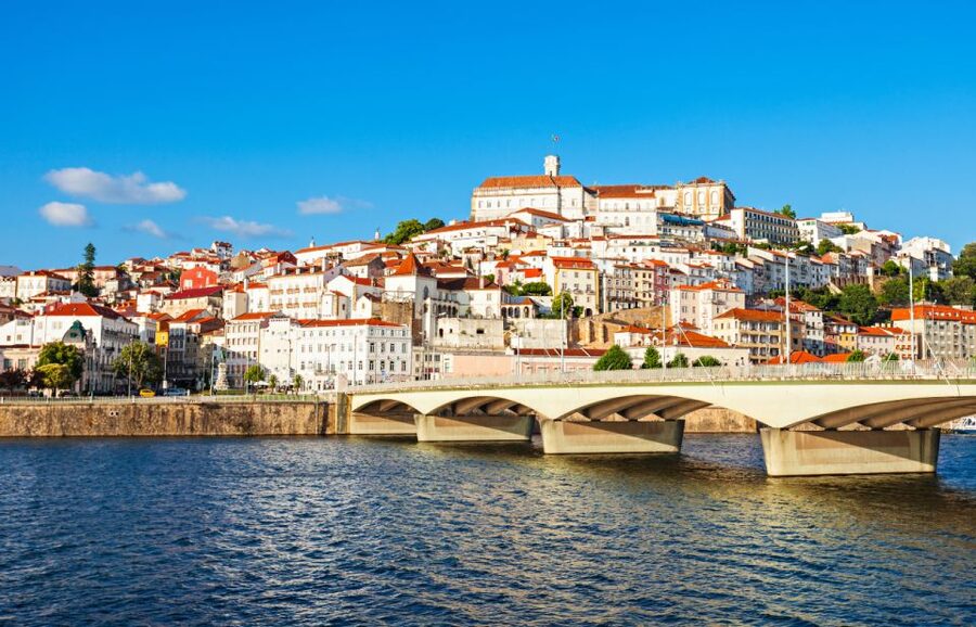 From Porto: Sanctuary of Fatima & Coimbra Private Day Trip - The nine-hour schedule and its limits