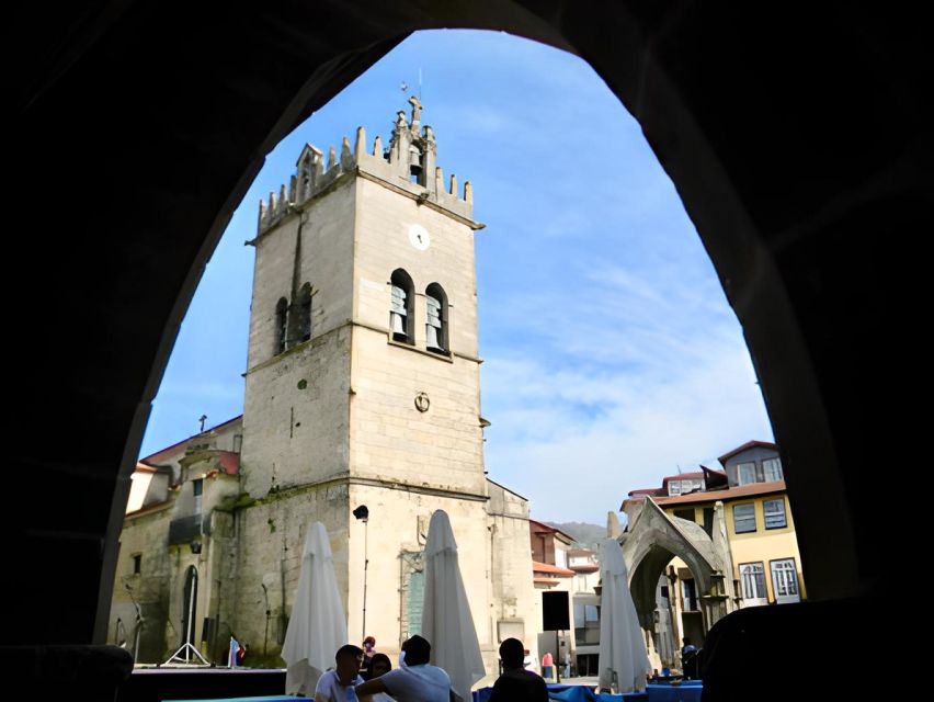 From Porto: Wonders of Braga & Guimaraes Private Day Trip - The guide can make or break the day