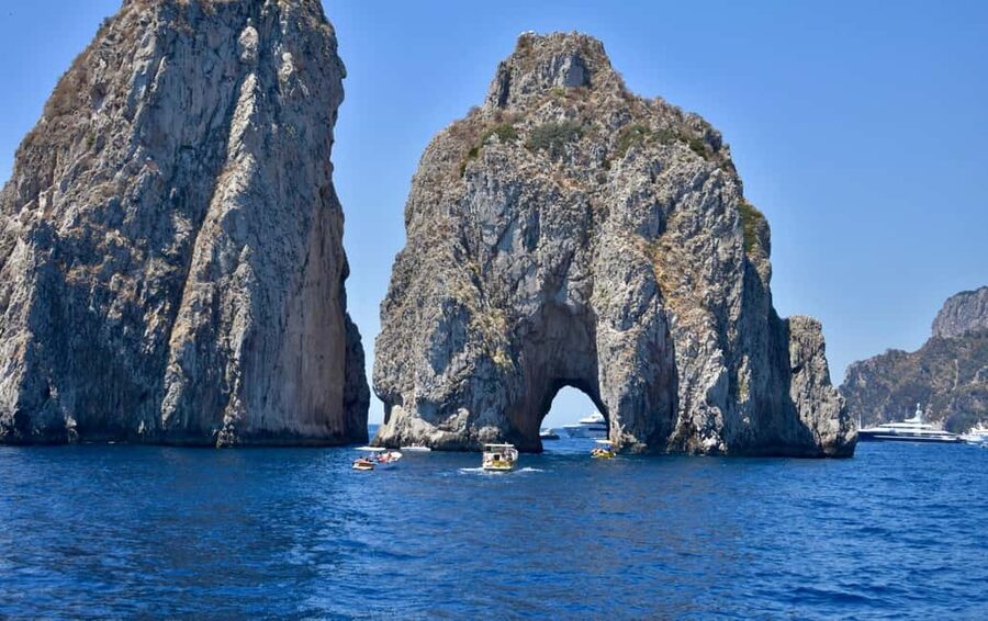 From Positano: Day trip to Capri - Group Tour by boat - Seeing Capri from the sea