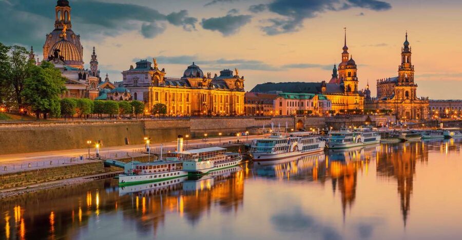 From Prague: Bastei and Dresden Small-Group Day Trip - Why combine Bastei and Dresden in one day?
