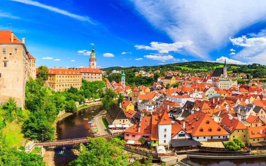 From Prague: Full-Day Trip to Česky Krumlov - What the $103 price really covers