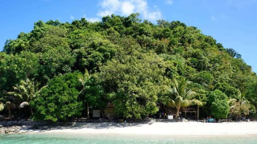 From Puerto Princesa: Port Barton & Island Hopping Day Trip - Port Barton requires a very early start