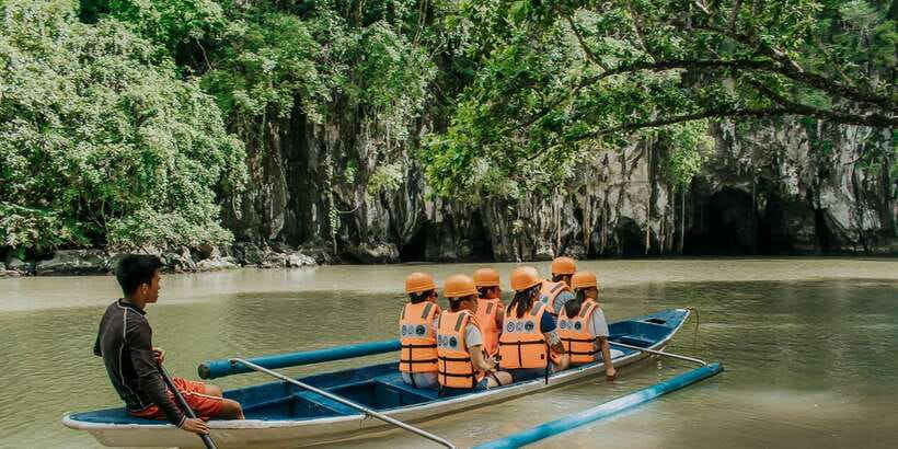 From Puerto Princesa: Underground River Full-Day Trip - Inside the 45-Minute Cave Cruise