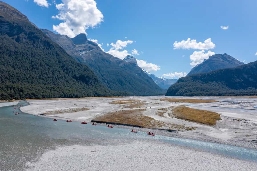 From Queenstown: Dart River Canoe & Jet Boat Day Trip - The morning drive from Queenstown to Glenorchy