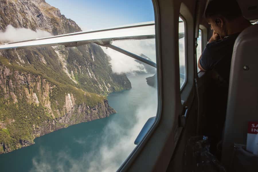 From Queenstown: Milford Sound Day Trip with Cruise & Flight - The five-hour road to Fiordland
