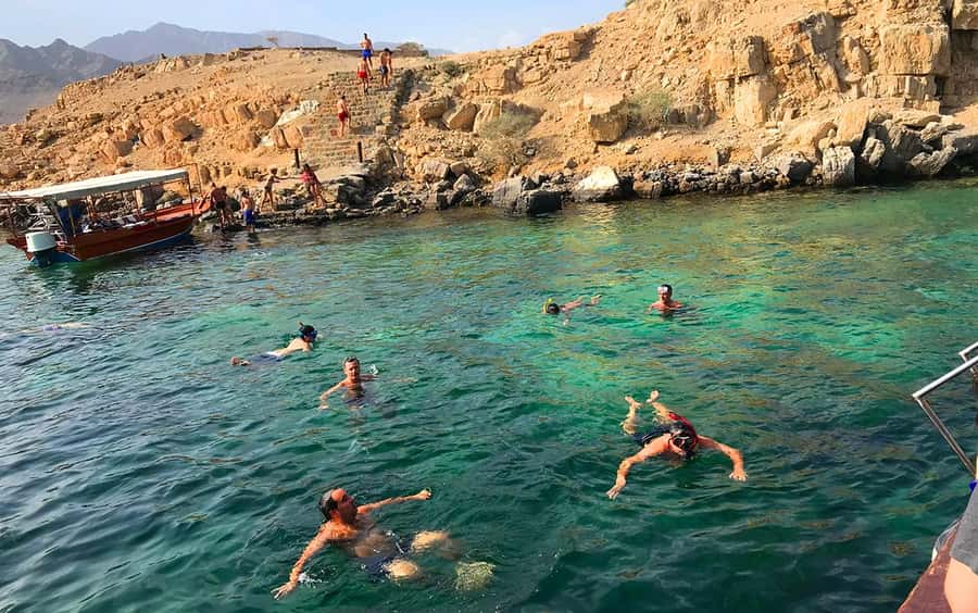 From Ras al Khaimah: Musandam Khasab Day Trip with Transfer - From Ras Al Khaimah to the Oman border