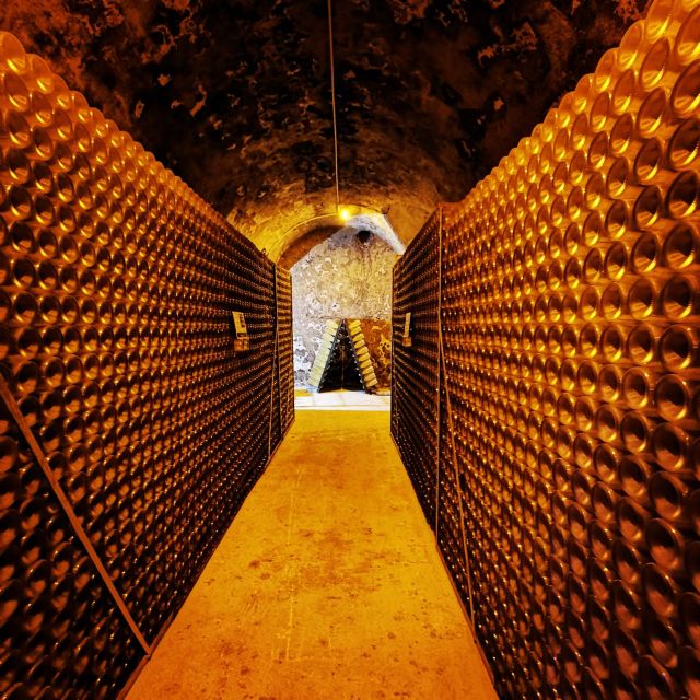 From Reims: Day Trip to Veuve Clicquot Family Grower & Lunch - Lunch in the Marne countryside