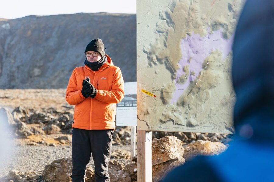From Reykjavík: Volcanoes and Blue Lagoon Day Trip - Practical packing advice for the hike