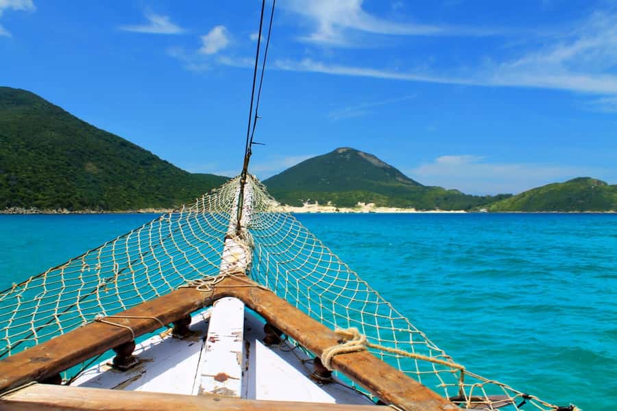 From Rio: Arraial do Cabo - The Brazilian Caribbean Daytrip - The morning drive from Rio to Arraial do Cabo