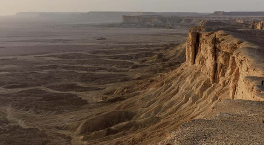 From Riyadh: Tuwaiq Mountains and Najd Plateau Day Trip - Who will enjoy this outing most