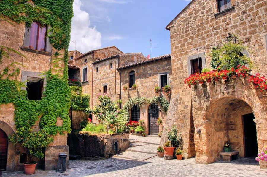 From Rome: Bagnoregio & Orvieto Day Trip with Wines & Lunch - What the $93 price really buys