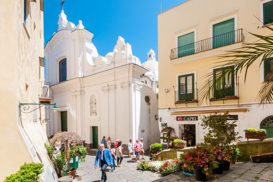 From Rome: Capri Guided Day Trip with Blue Grotto - Eating, shopping, and spending extra