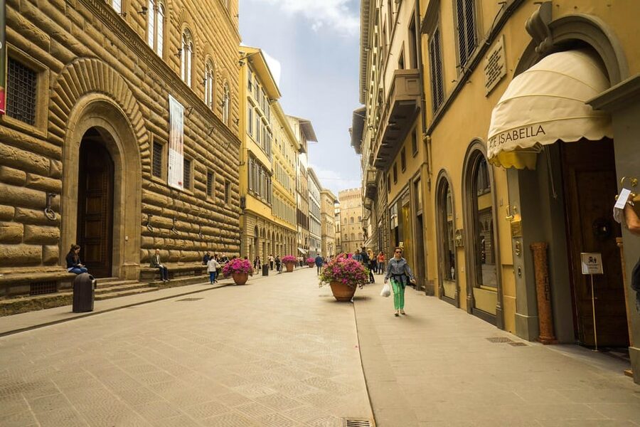 From Rome: Discover Florence & Pisa in a Full-Day Trip - Florence in 2.5 hours