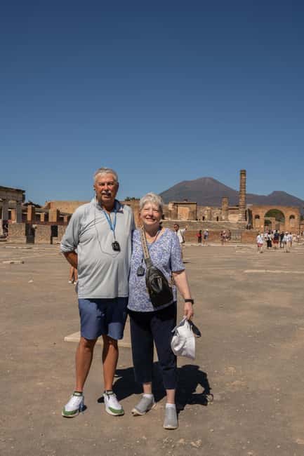 From Rome: Luxury Van Day Trip to Pompeii & Sorrento Lunch - Sorrento and the coastal road