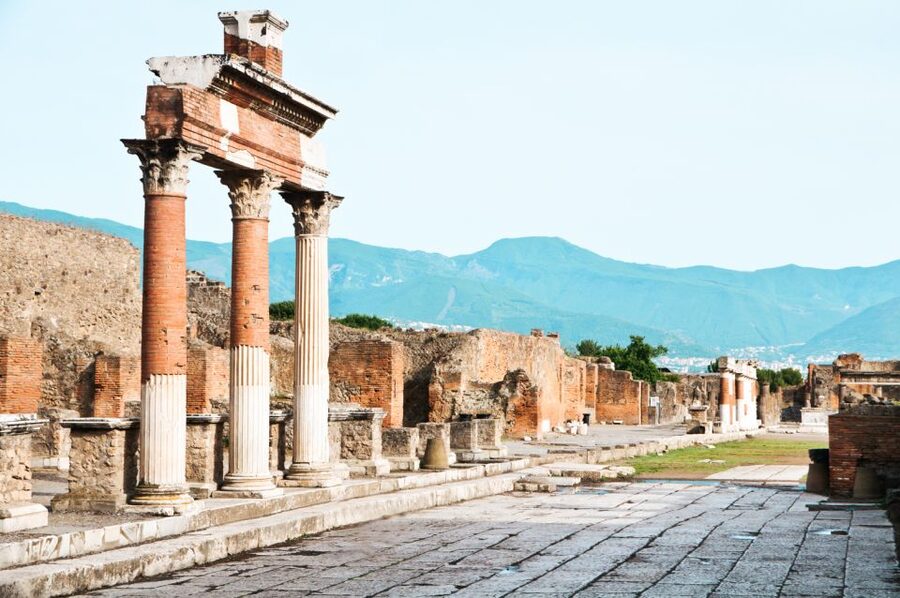 From Rome: Pompeii & Amalfi Coast Full-Day Trip - Positano, the coastal stop with the famous views