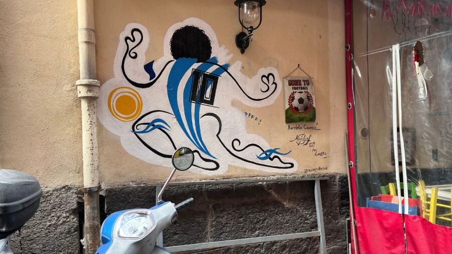From Rome: Pompeii and Naples Day Trip by High-Speed Train - What to wear for Pompeii