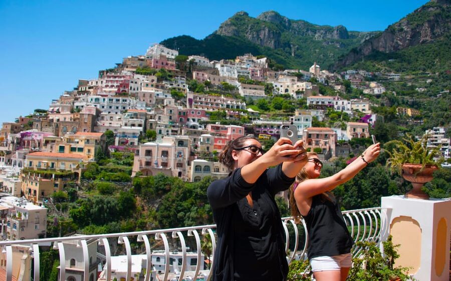 From Rome: Pompeii, Positano and Amalfi Coast Day Trip - Pompeii with an expert guide